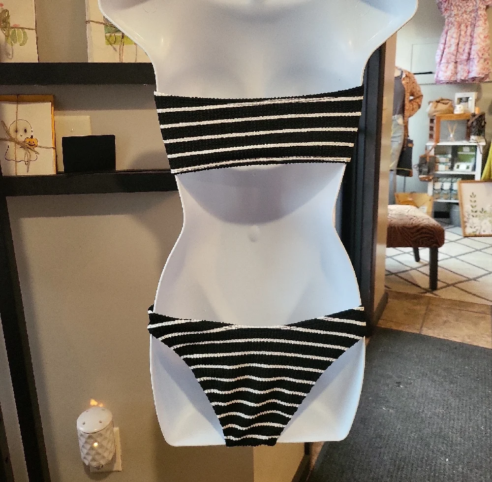 Black and White Striped Women's Bikini